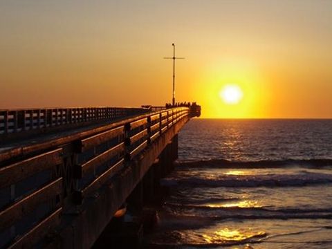 hobie-beach-and-shark-rock-pier hobie-beach-and-shark-rock-pier